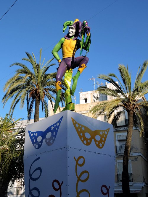 A Novice Guide to Carnaval in Cádiz - Travel-Ling