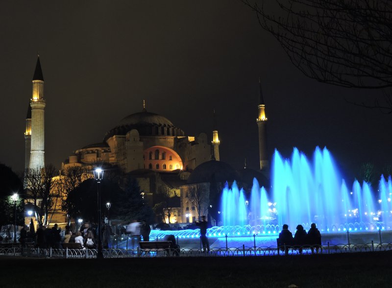 The Hagia Sophia in her lit up glory