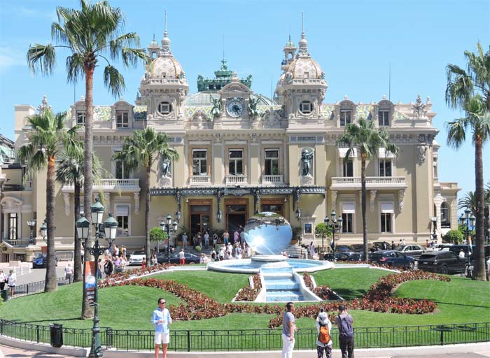 Monaco – The French Riviera’s sparkling crown