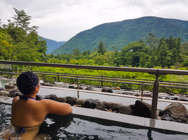 Overlooking the valley in the Yunessun's famous hot springs