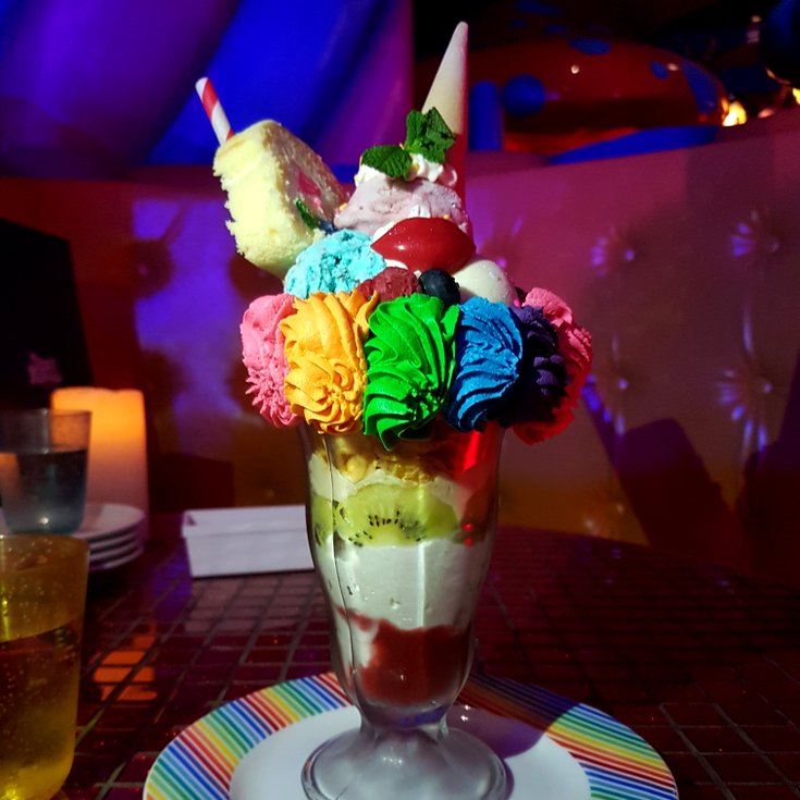 Extreme Colourful Poison Parfait, Monster Cafe Tokyo